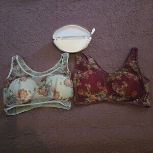 Lot of 2 Ice Silk Lace Cooling Comfort Bras w/ Mesh Bag Size 4xl